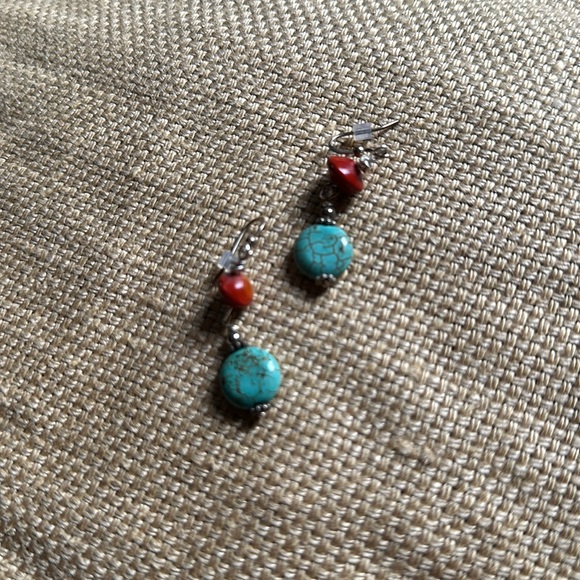 Turquoise and red coral earrings/bracelet - Picture 4 of 6